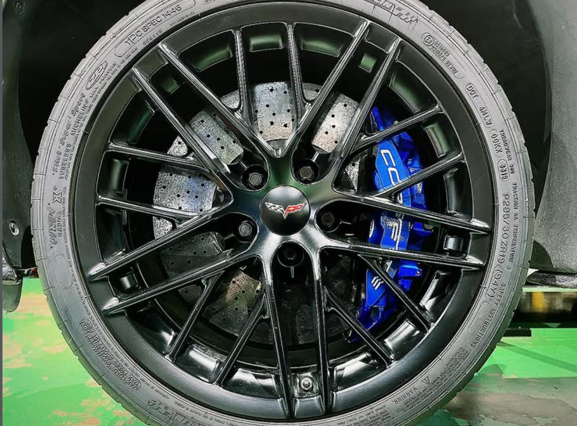 アメ車のカーボンブレーキローター