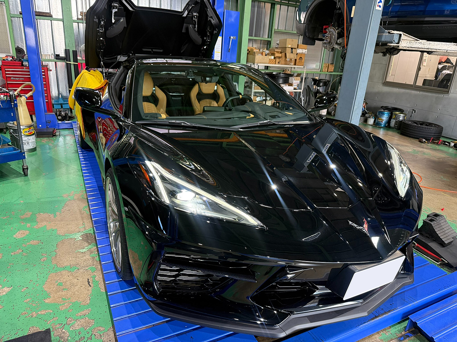 コルベットC8 整備作業